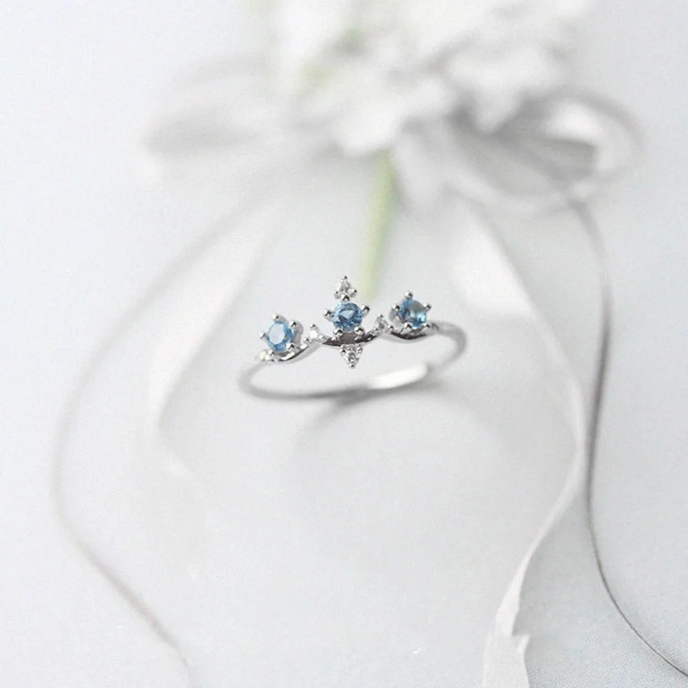 Light Blue 3 Stones Crown Ring